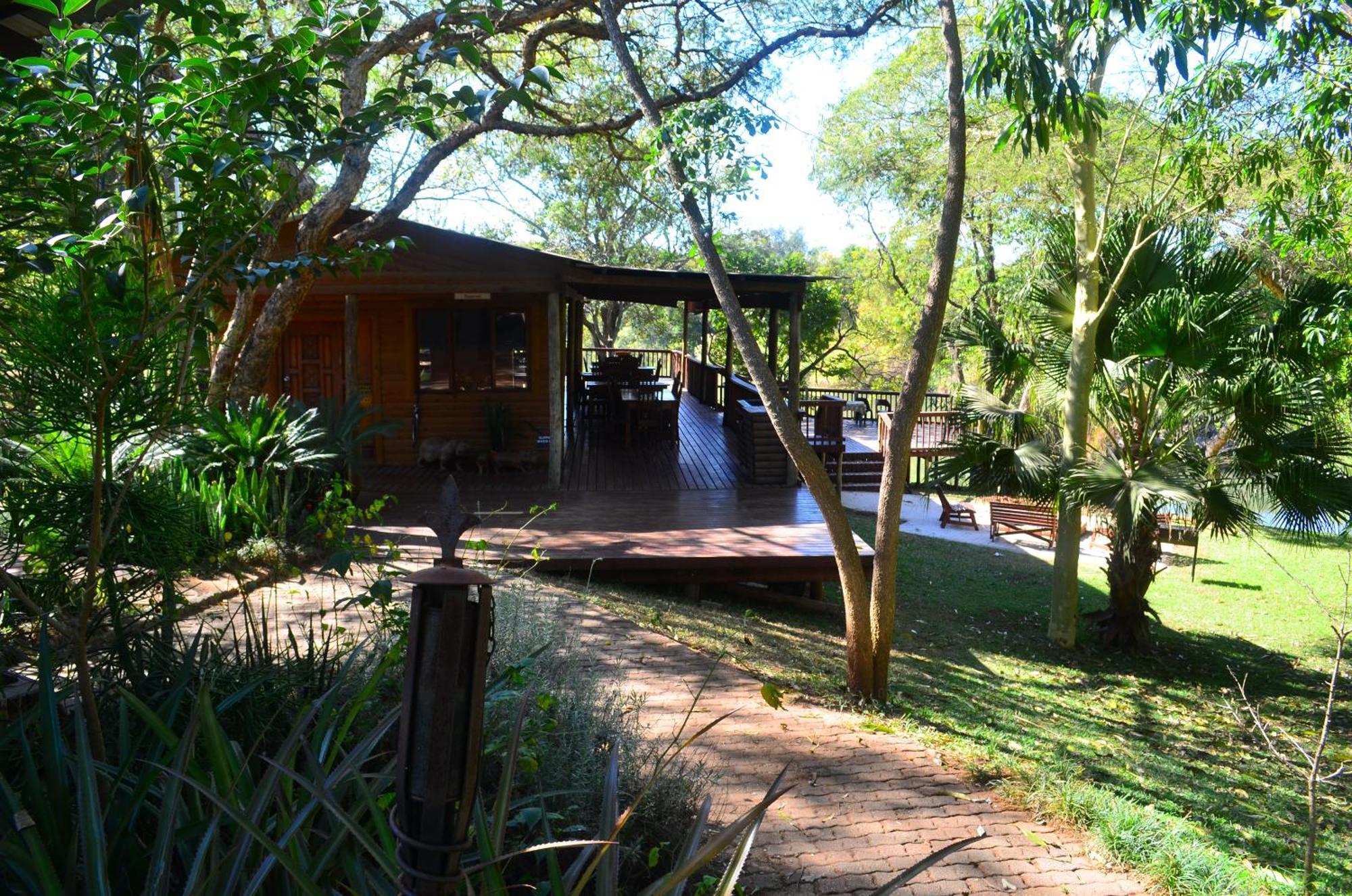 Hippo Waterfront Lodge Mbombela Exterior photo